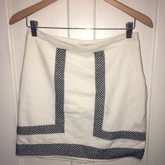 camaieu Dresses & Skirts - Camaieu White Pencil Skirt